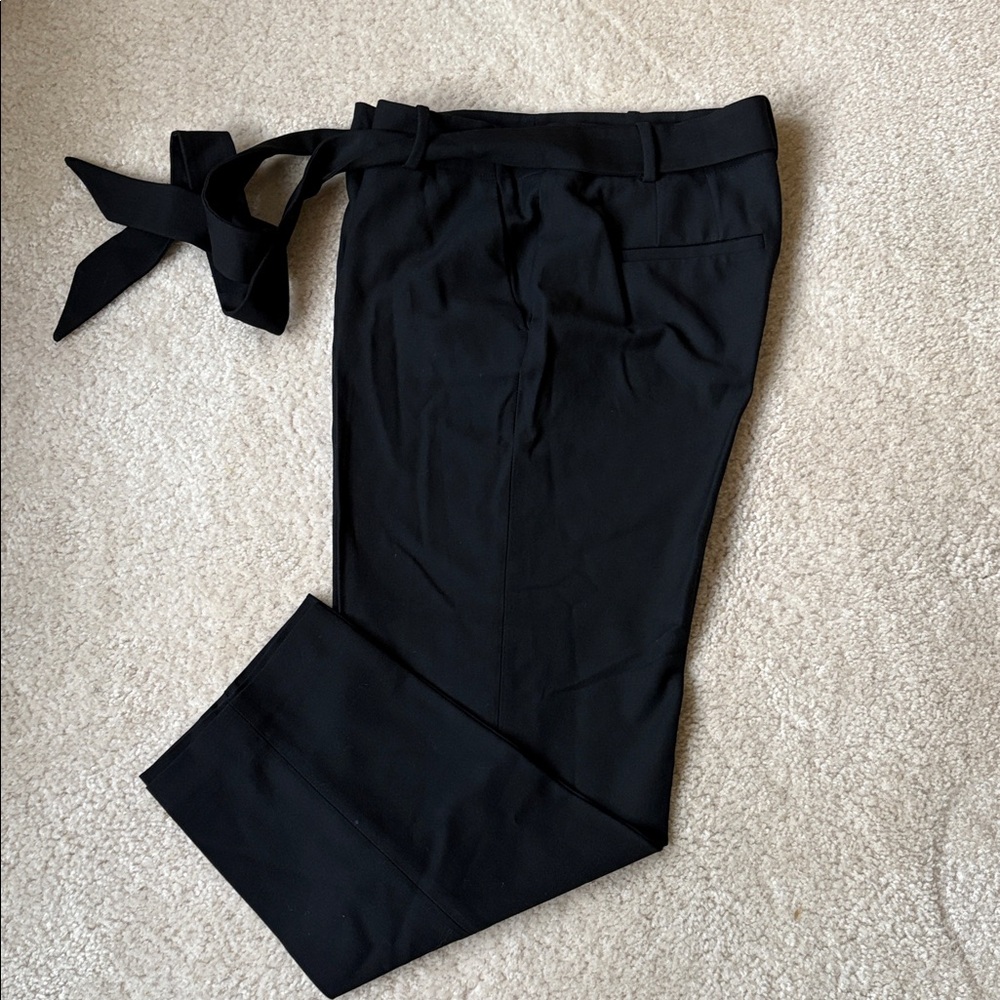 Ann Taylor Elegant Black Ankle Pants with Bow Accent